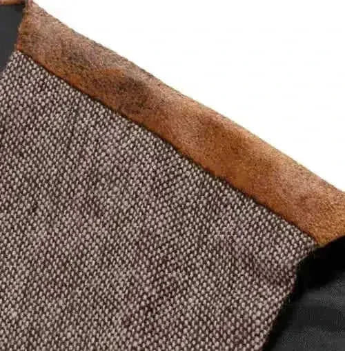 A Simple And Casual British Style Vest In Contrasting Colors For Men Without Straps - back view (pattern: solid, check |...