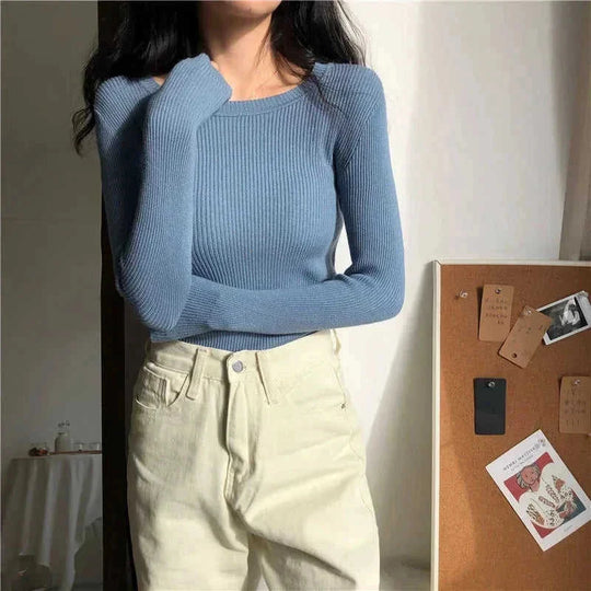 ultra-fine merino wool | slim-fit turtleneck sweater | lightweight thermal layer | ultrasonic cleaning