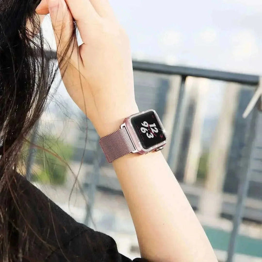 adjustable wrist strap | 20mm quick release pins | fitness tracker compatible | energy saving