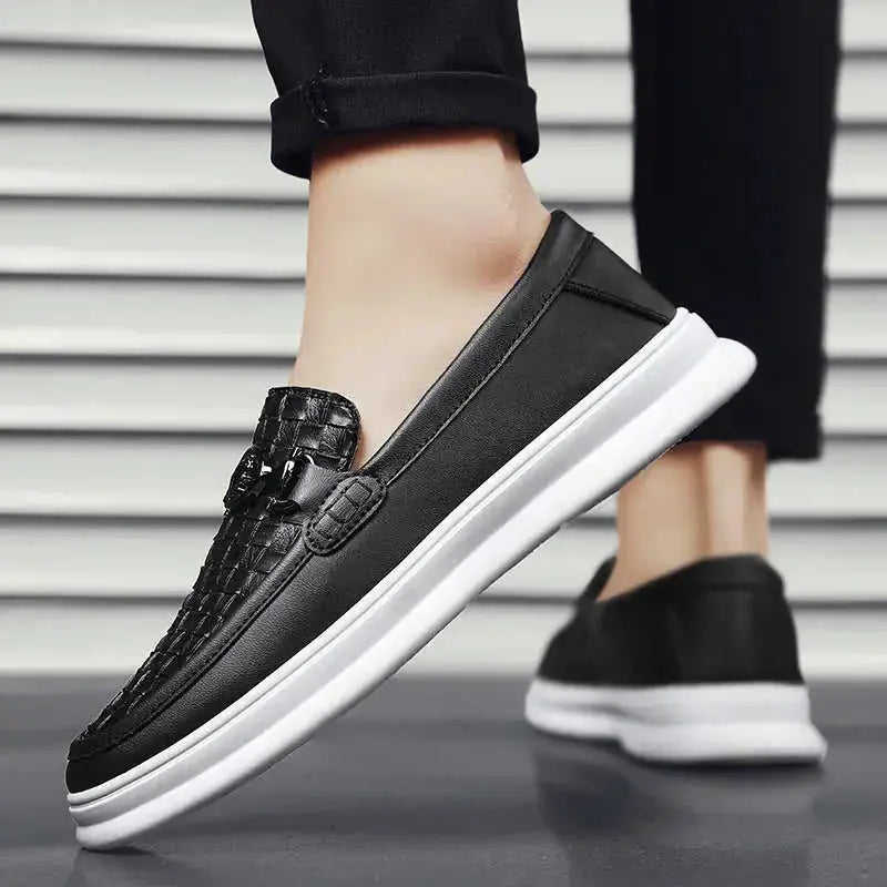 Fashion Retro Men's British Style Low-top Slip-on Small Leather Shoes Meifu Market