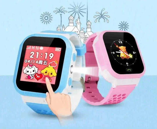 gps tracker for children | durable silicone band | 2-day battery life | ultrasonic cleaning