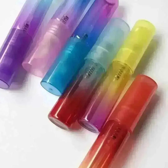 6Colors Mist Perfume Bottles Glass Empty Bottles - close-up detail (color: red, light blue | pattern: check)