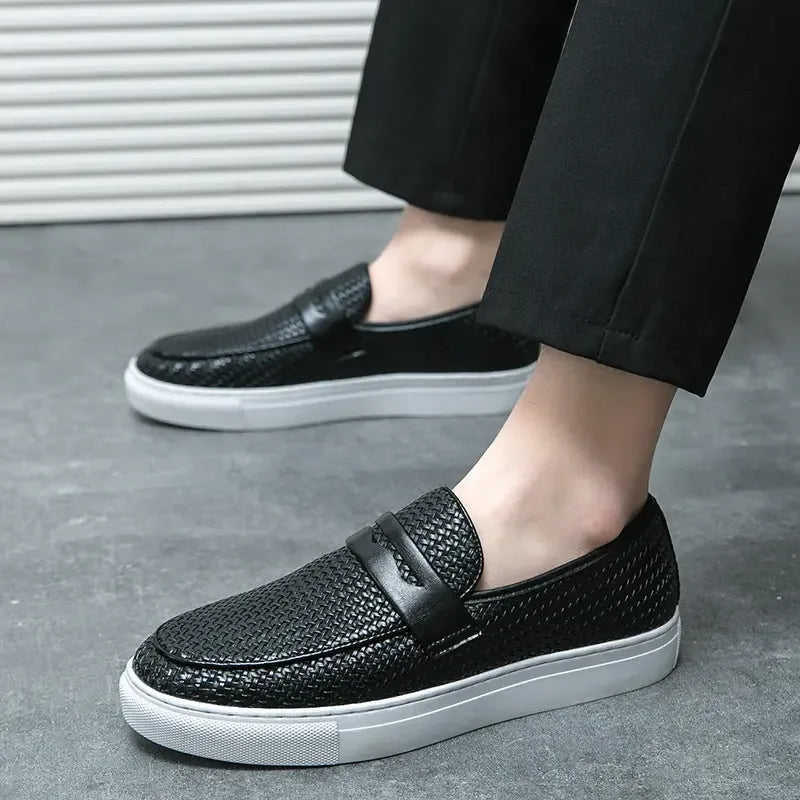 Four Seasons Leather Cover Korean Men's Fashionable Flat Shoes Meifu Market