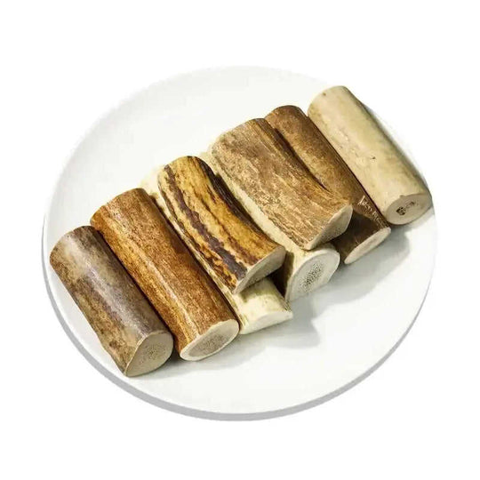 Bite Resistant And Teeth Cleaning Pet Snacks M - texture and material detail