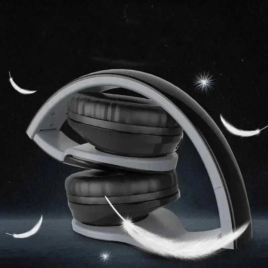 wireless charging headset | magnetic charging headphones | fast charging earbuds | energy saving