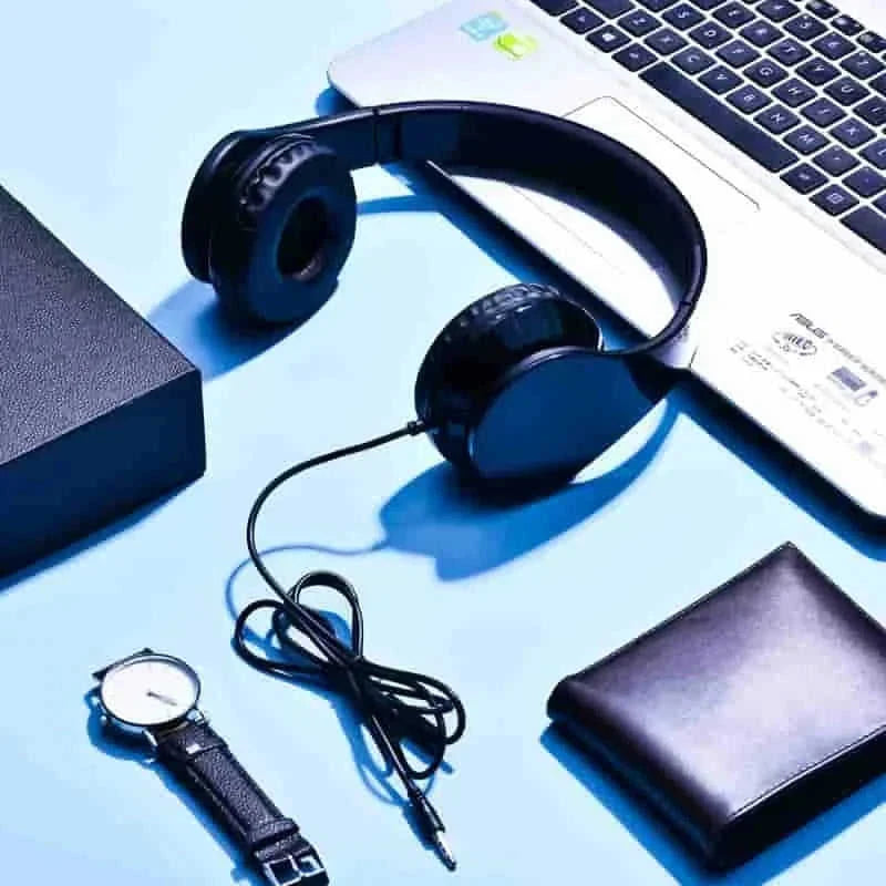 deep bass headphones | wireless bluetooth headphones | studio monitor headphones | energy saving