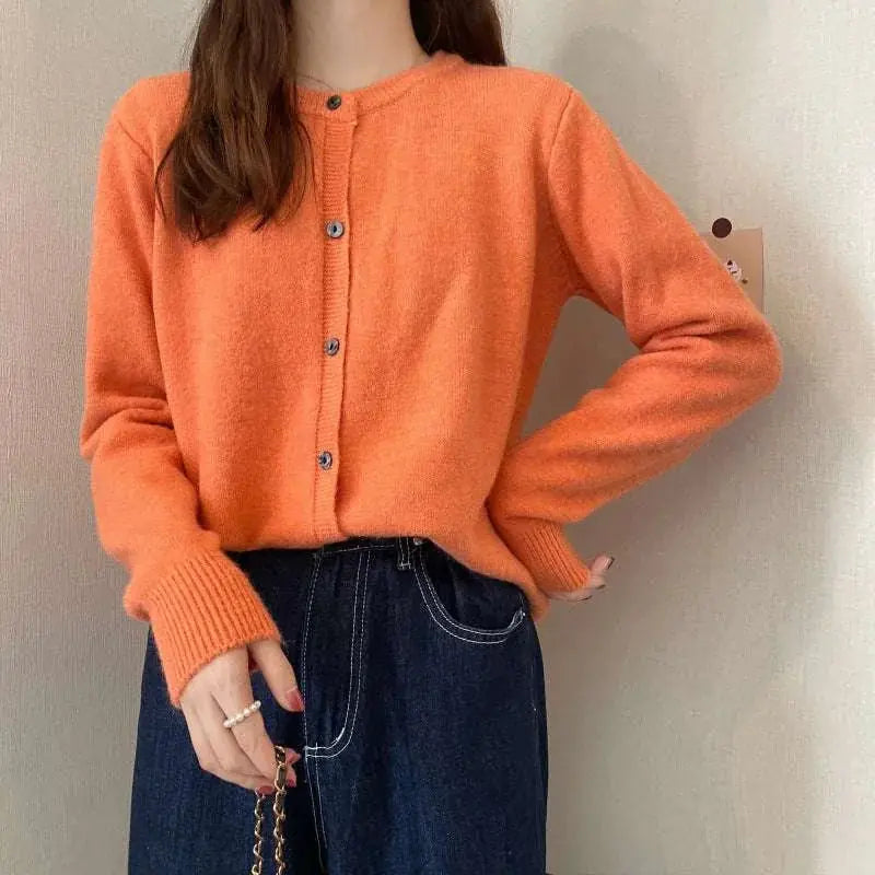 loose-fit cashmere cardigan | long-sleeve padded sweater | premium cashmere blend | ultrasonic cleaning