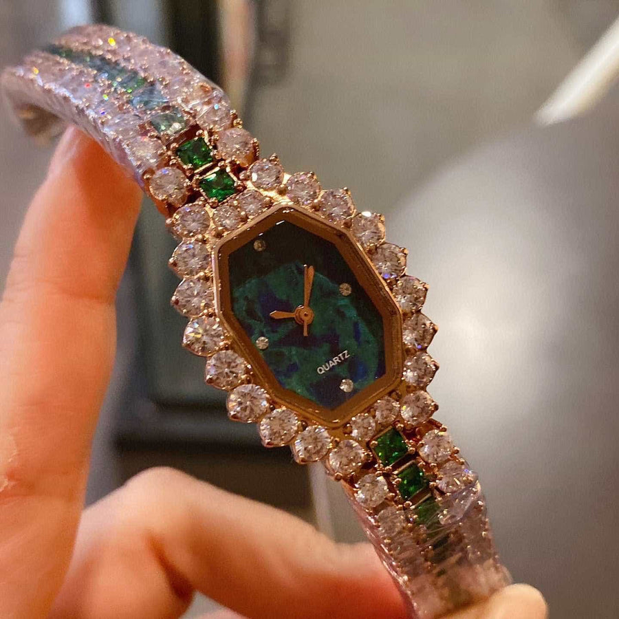 Dial Wine Barrel Type Full Diamond Green Watch 