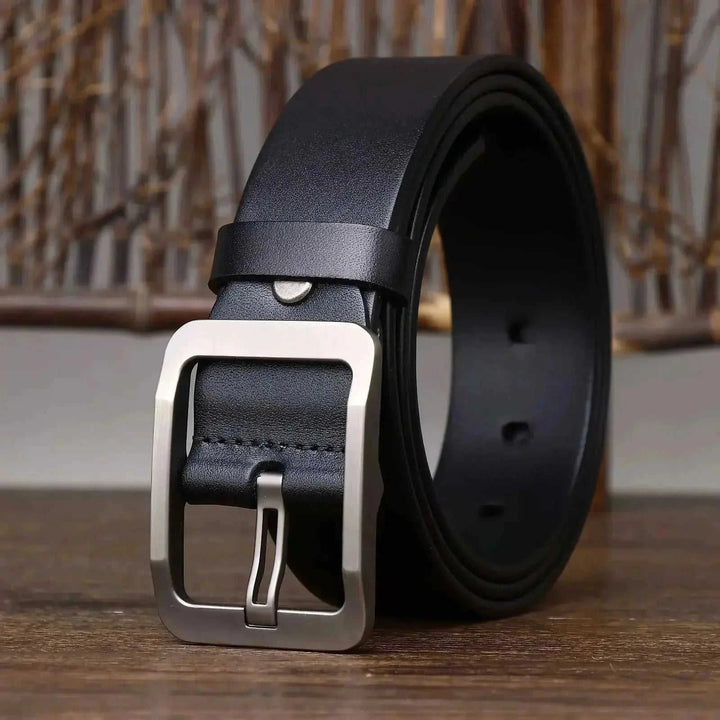 Minimalist Light Luxury Business Belt Pin Buckle Fashion Casual All-matching Black - texture and material detail