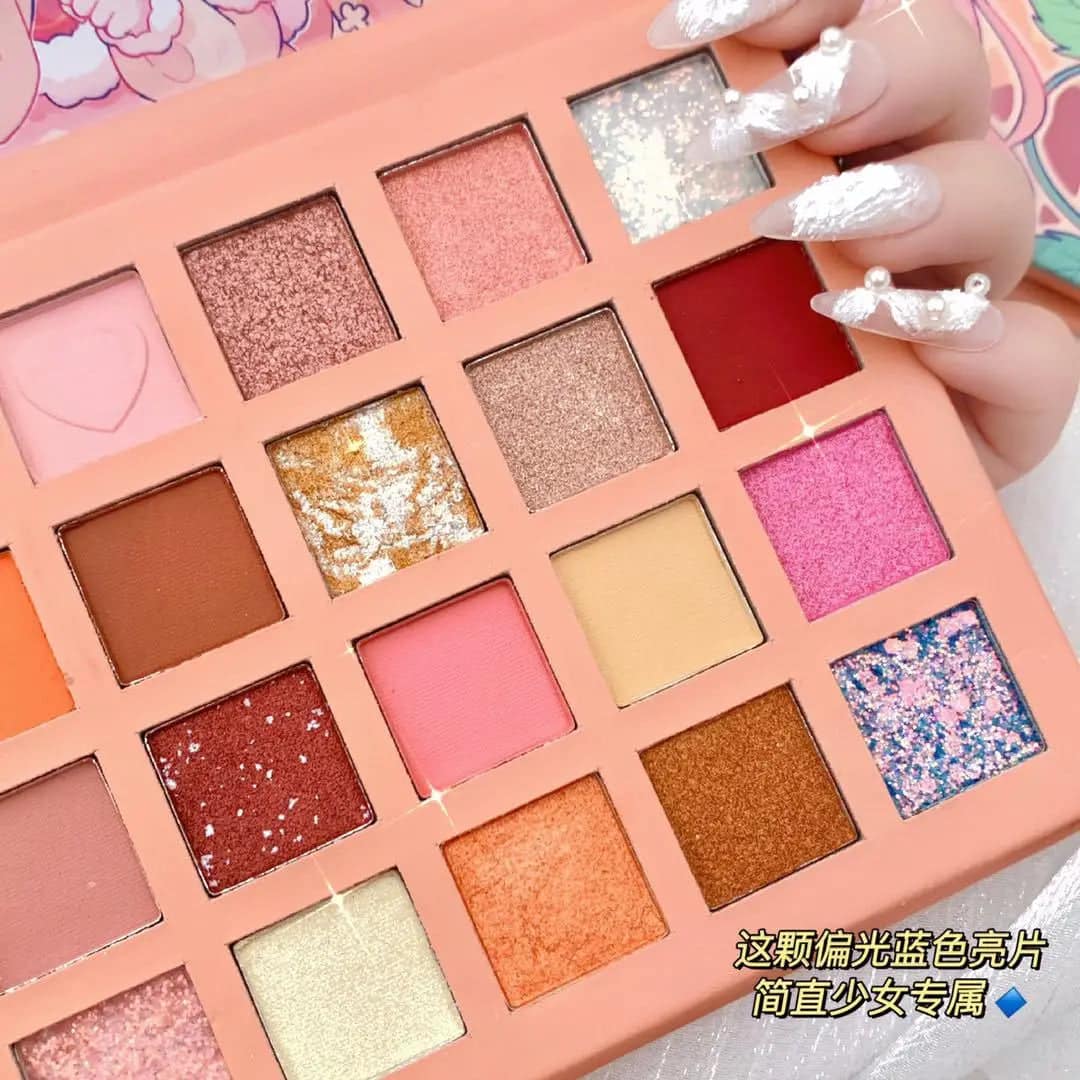 24 Colors Strawberry Girl Eyeshadow Palette Cute Cosmetics for Females 