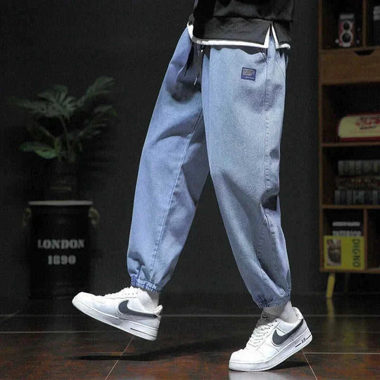 stretch denim jeans | relaxed fit jeans | loose fit mens jeans | energy saving