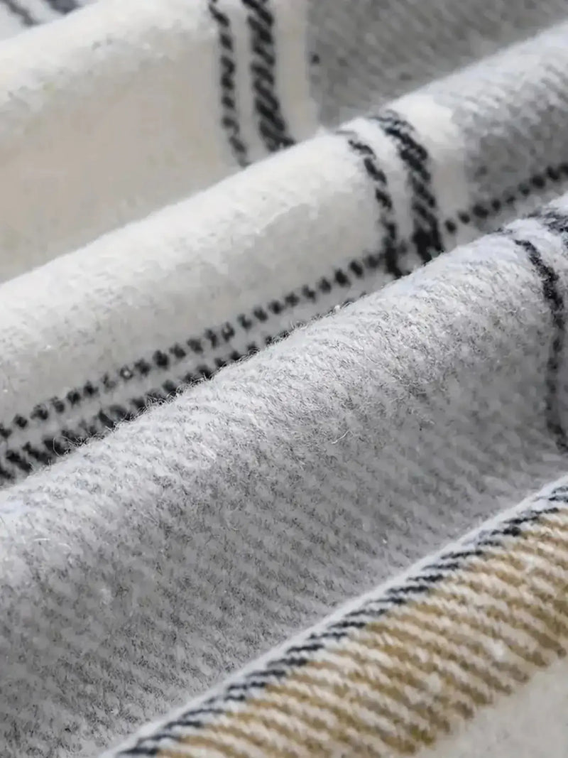 New Plaid Pattern Long Sleeved Hook And Loop Wool Lined Hooded Jacket For Warmth, Women's Plaid Hooded Drawstring Jacket, Single Breasted Closure, Comfortable And Casual Meifu Market