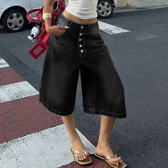 stretchable denim shorts | high-waisted denim shorts | distressed denim shorts | energy saving
