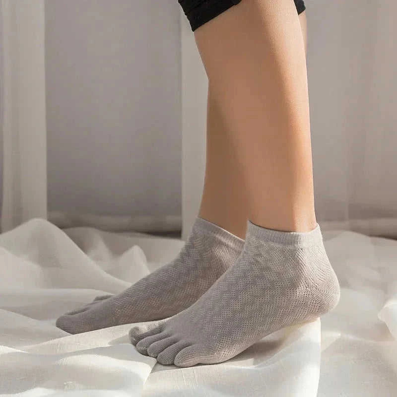 ultra-thin cotton socks | breathable toe socks for summer | moisture-wicking plain socks | ultrasonic cleaning