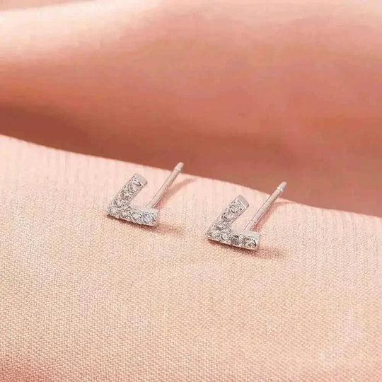 American personality temperament earrings fashion small - close-up detail (color: silver | pattern: geometric, floral |...
