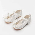 cute bow flat shoes | rhinestone embellished flats | soft sole baby shoes | energy saving