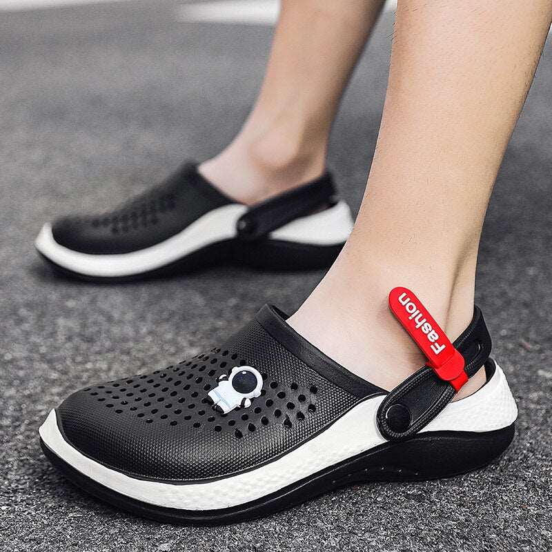 Brand Men Sandals Lightweight EVA Hole Casual Shoes Man Clogs Lovers 