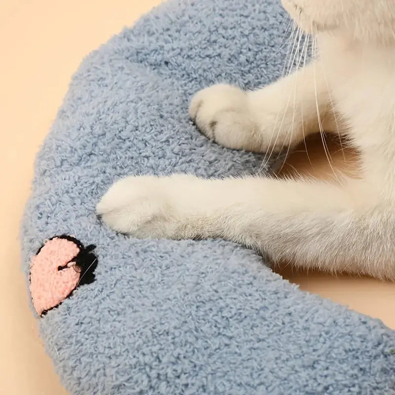 ultra-soft pet pillow | u-shaped cat bed | fluffy calming toy | energy saving