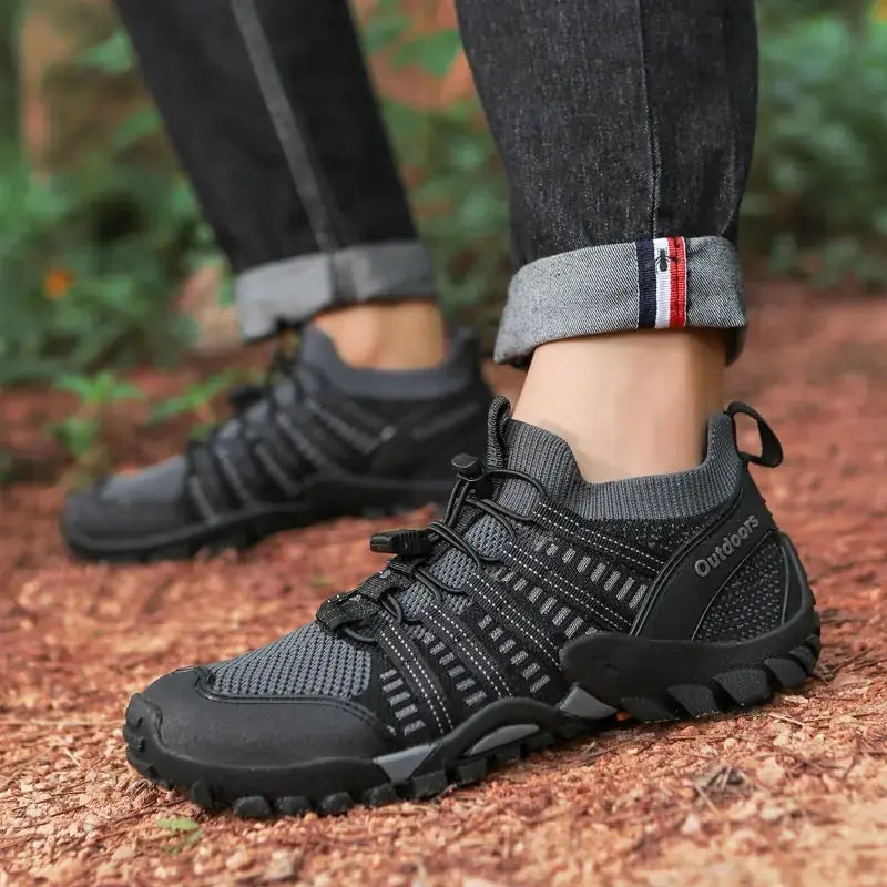 Outdoor Mountaineering Water Sports Breathable High-top Mesh Hiking Shoes Meifu Market