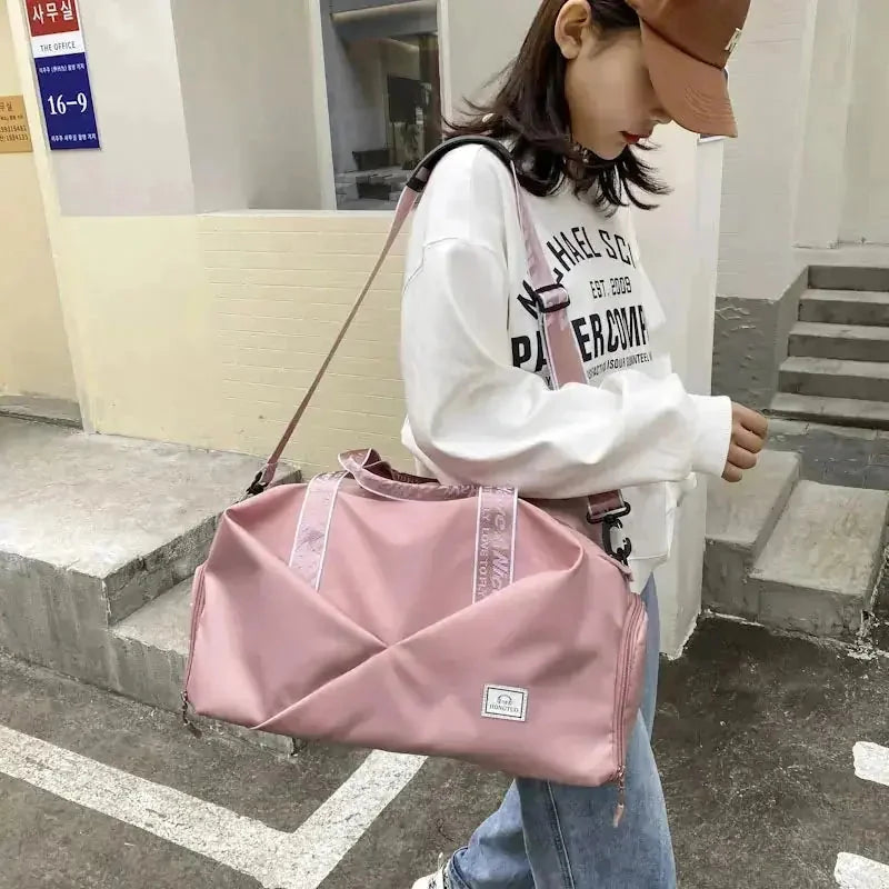 large-capacity waterproof bag | durable nylon construction | 30l travel gym bag | ultrasonic cleaning