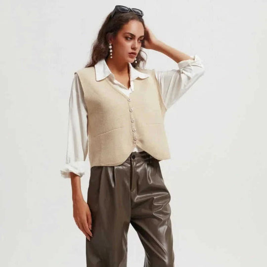 wool blend cardigan | cropped knit sweater | vintage button front | energy saving