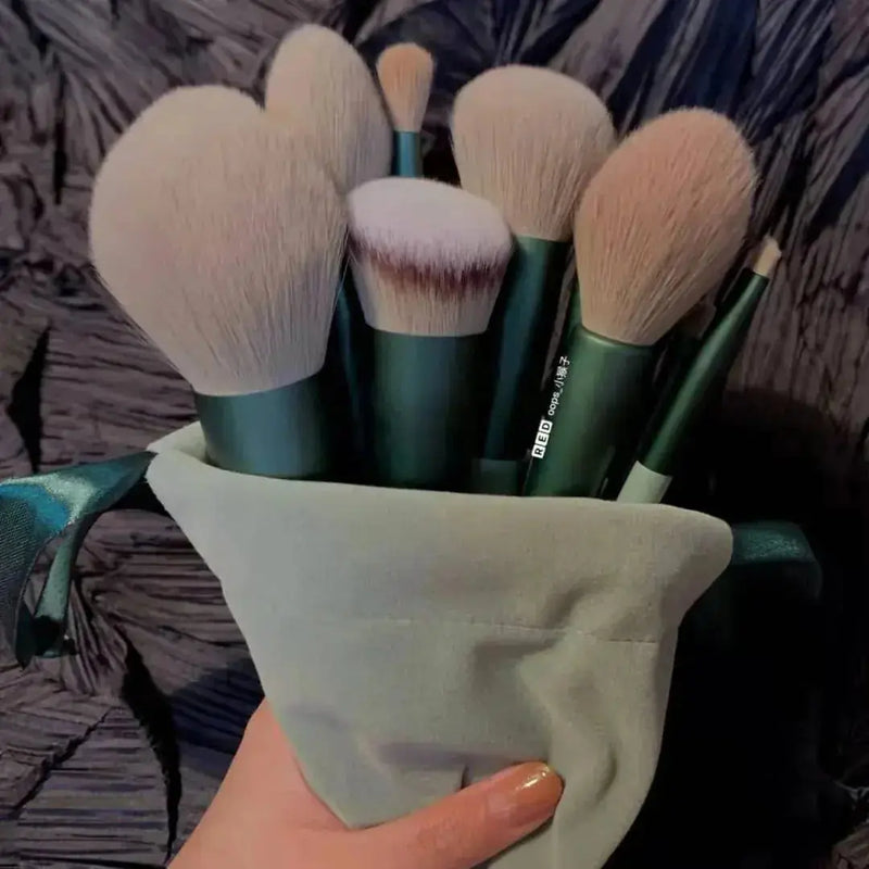 professional makeup brushes | vegan makeup brushes | cruelty-free cosmetic tools | ultrasonic cleaning