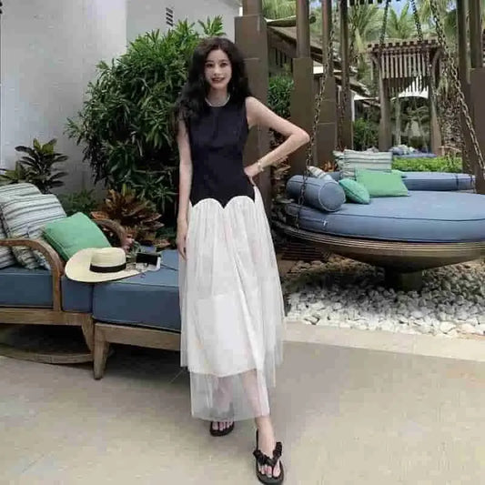 Women's Hepburn Style Dress - Elegant Chiffon Swing Skirt, Sleeveless Mid-Length Pleated Dress