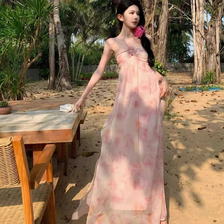 backless halter dress | summer travel dress | sexy womens dress | energy saving