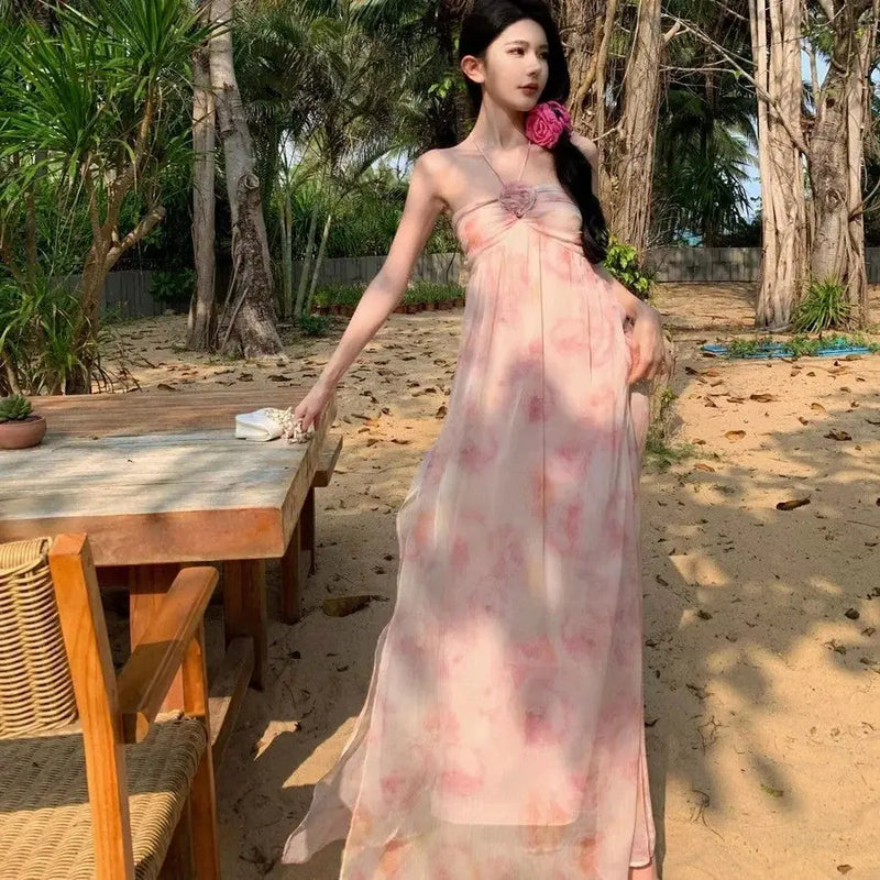 backless halter dress | summer travel dress | sexy womens dress | energy saving