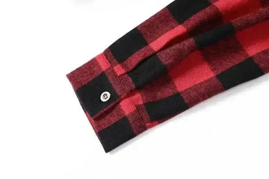 A Long-sleeved Pocket Checked Shirt With A Lapel For Young Men In Autumn And - close-up detail (material: cotton, denim |...