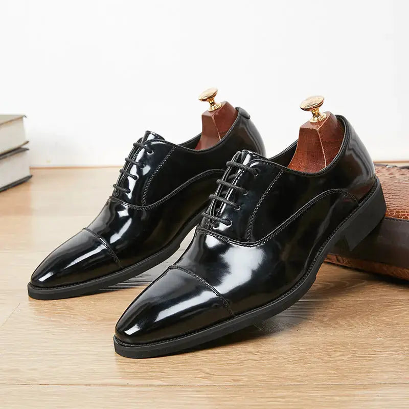 Patent Leather Three-joint Oxford Shoes Pointed Business Men's Soft Bottom Meifu Market